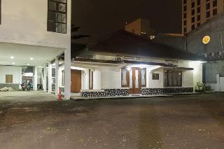 Formerly Reddoorz Plus Near Rs Pmi Bogor otel fotoğrafı