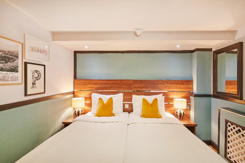 Huttons Hotel - Oda