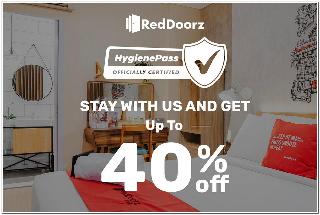 RedDoorz Plus @ Paal 2 Manado fotoÄŸrafÄ±