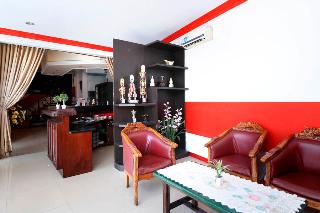 RedDoorz Plus @ Samratulangi Manado fotoÄŸrafÄ±