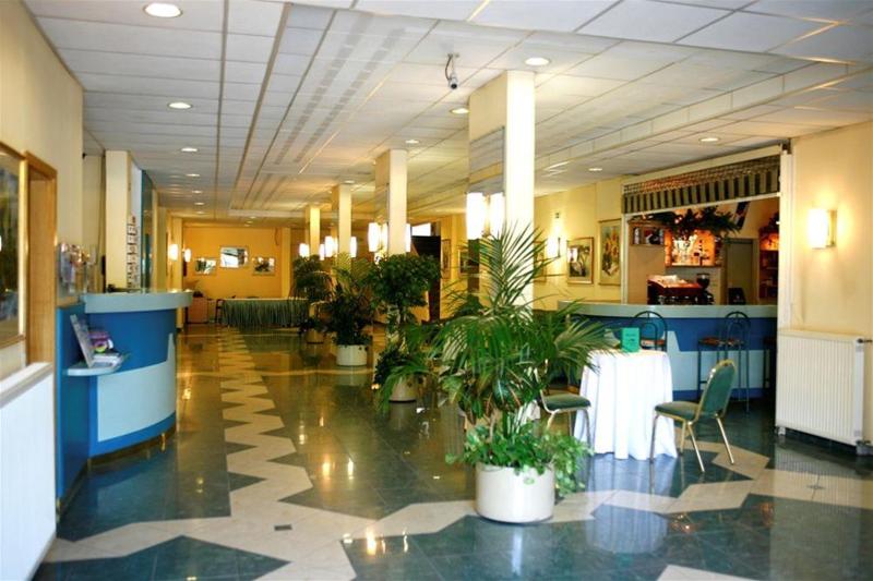 Hotel Bara - Lobi