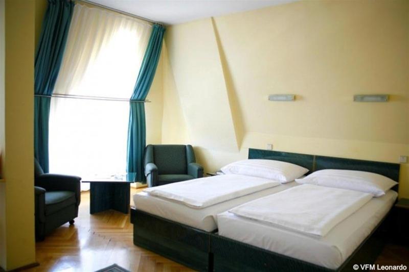 Hotel Bara - Oda