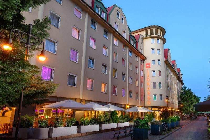 Leonardo Hotel Budapest - Genel