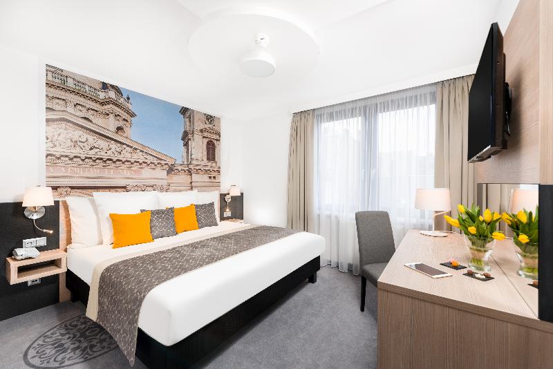 Mercure Budapest City Center Hotel - Oda