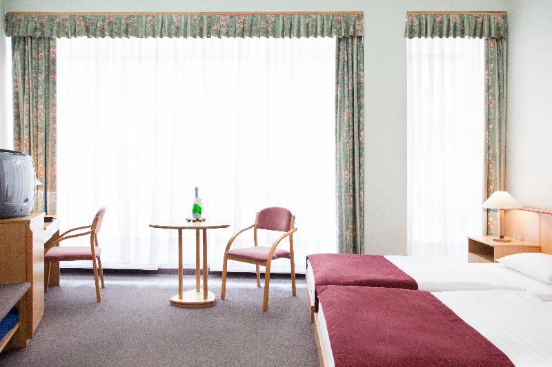 Pilvax Hotel Budapest - Oda