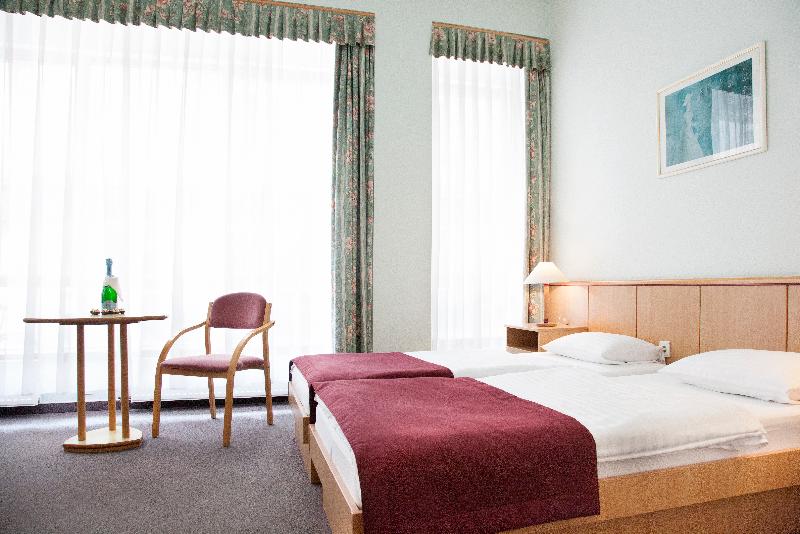 Pilvax Hotel Budapest - Oda