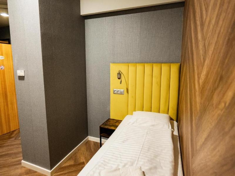 Pilvax Hotel Budapest - Oda