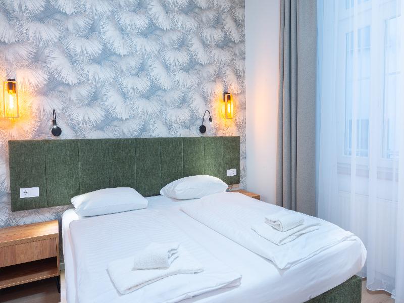 Pilvax Hotel Budapest - Oda