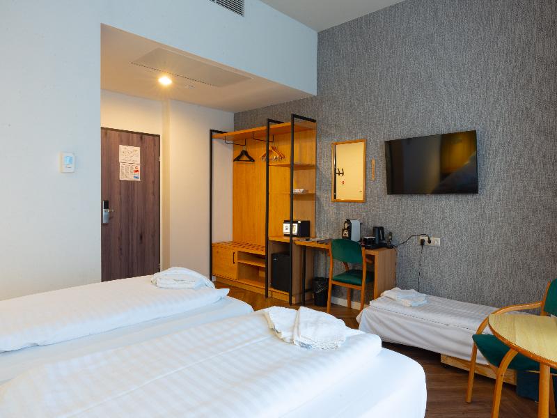 Pilvax Hotel Budapest - Oda