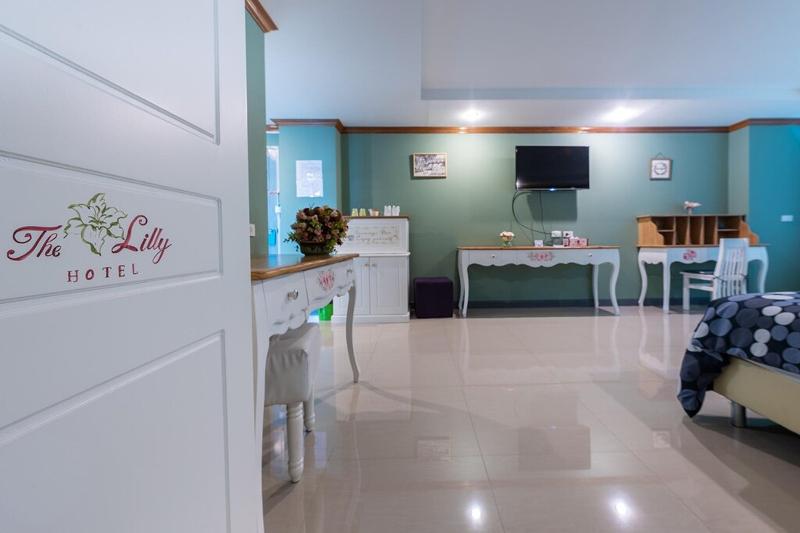 The Lilly Hotel by ZUZU - Oda