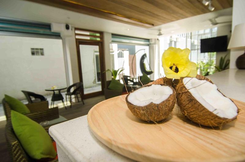Coconut Tree Hulhuvilla Beach - Lobi