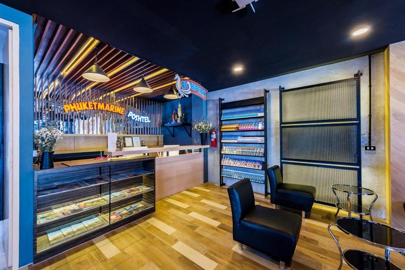 Phuket Marine Poshtel - Lobi