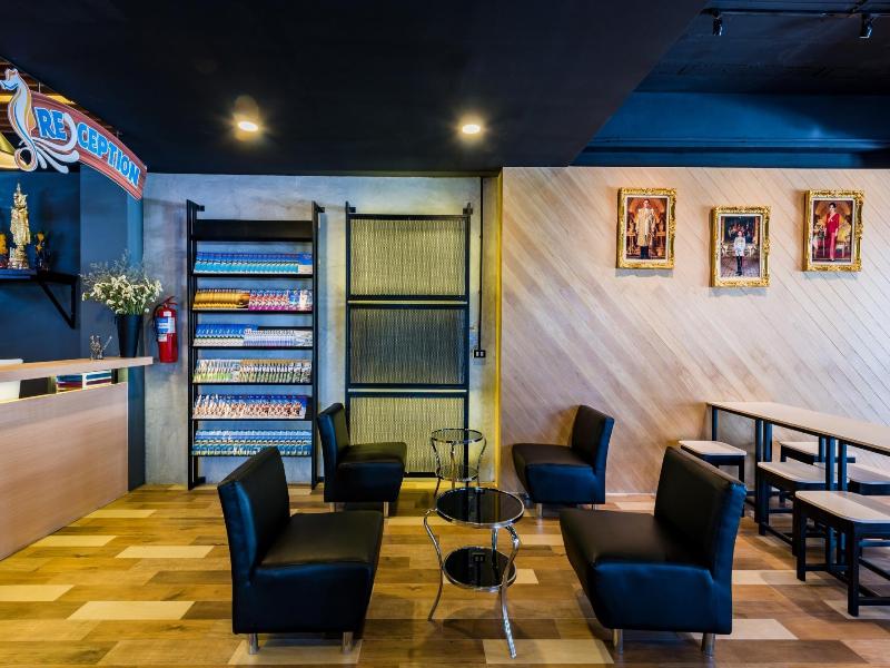 Phuket Marine Poshtel - Lobi