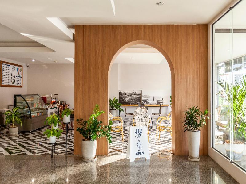 R2 Boutique Service Apartment - Lobi