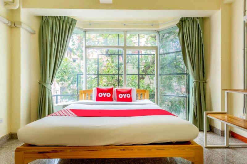 OYO 928 Leaf Hostel - Oda