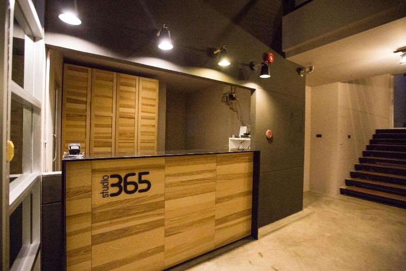 Studio365 Apartment - Lobi