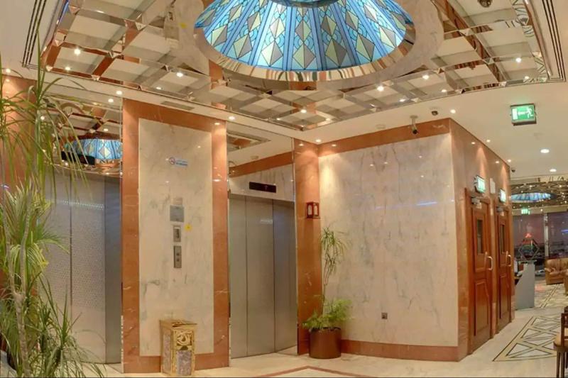 Deira Suites De Luxe Hotel Suites - Lobi