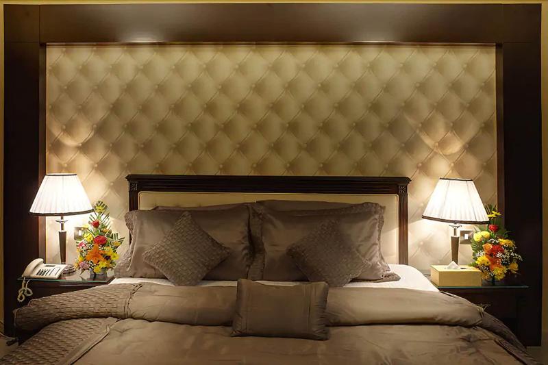 Deira Suites De Luxe Hotel Suites - Oda