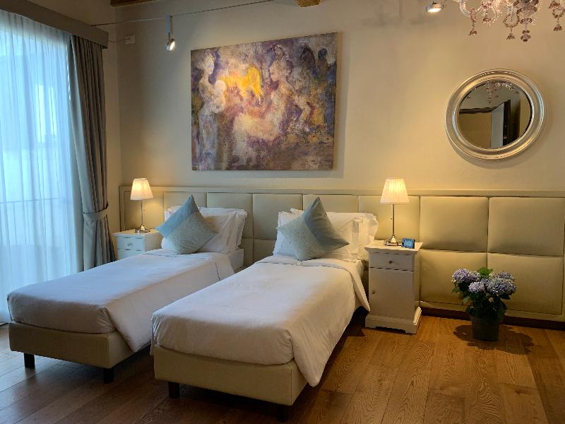 Florence Art Apartments - Oda