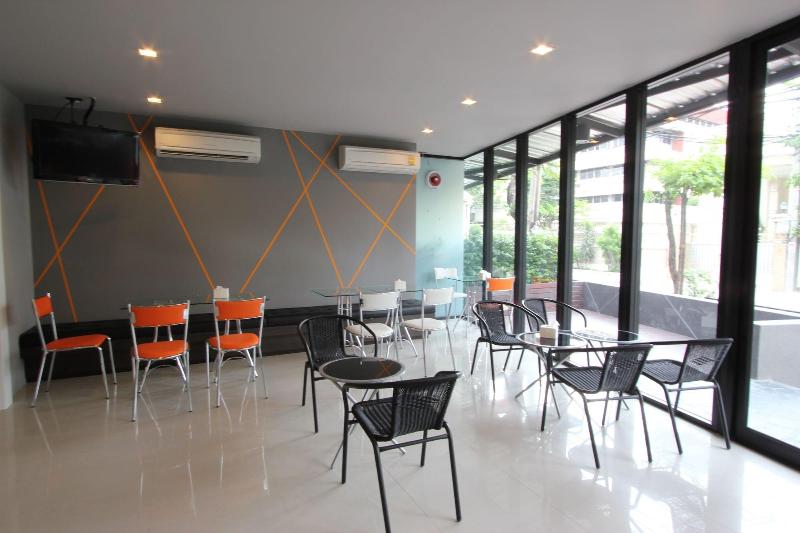 14 Living - Restoran