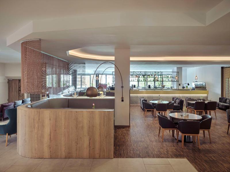 Spark by Hilton Wuppertal City Centre - Bar
