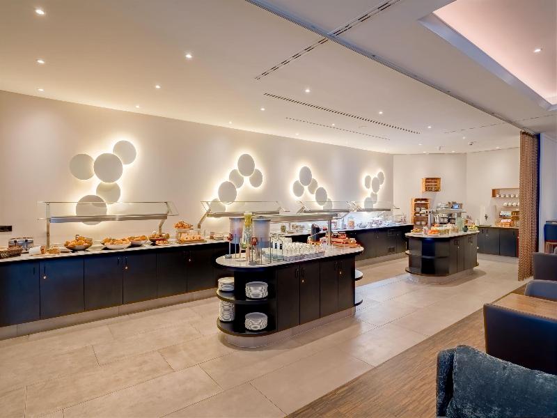Spark by Hilton Wuppertal City Centre - Restoran