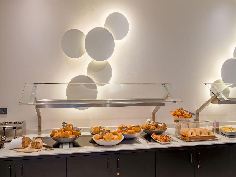 Spark by Hilton Wuppertal City Centre - Restoran
