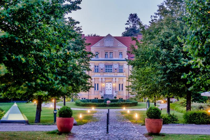 Sunday Resort Rugen - Hotel & SPLASH Erlebniswelt - Genel