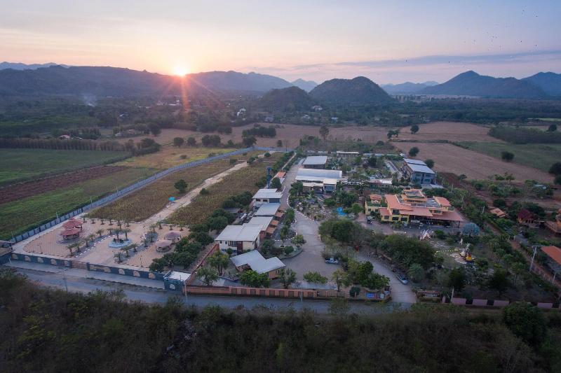 Grandsiri Resort Khaoyai - Genel