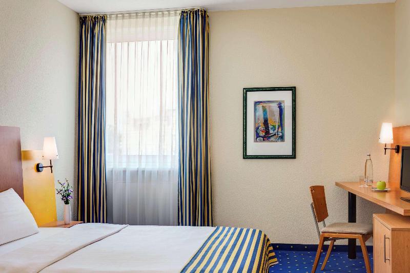 IntercityHotel Stralsund - Oda