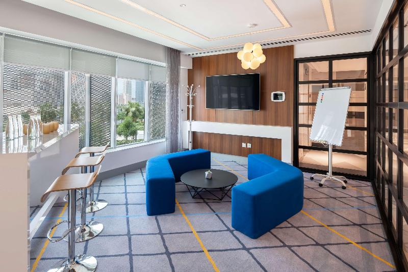 Radisson Red Dubai Silicon Oasis - Toplantı