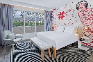Radisson Red Dubai Silicon Oasis fotoÄŸrafÄ±
