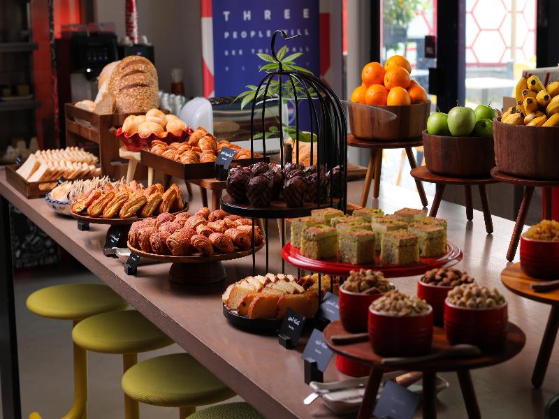 Radisson Red Dubai Silicon Oasis - Restoran