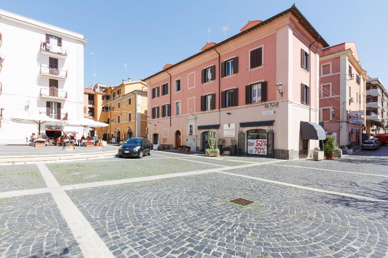 Bed And Breakfast Piazza Fratti - Genel