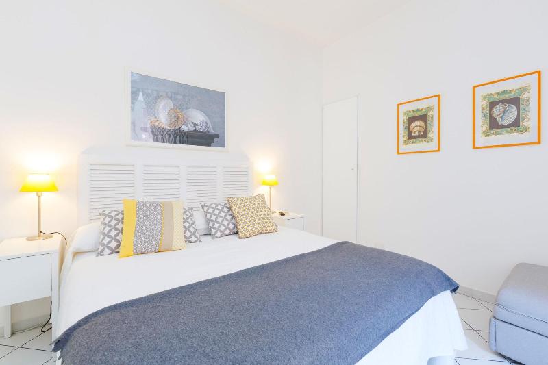 Bed And Breakfast Piazza Fratti - Oda