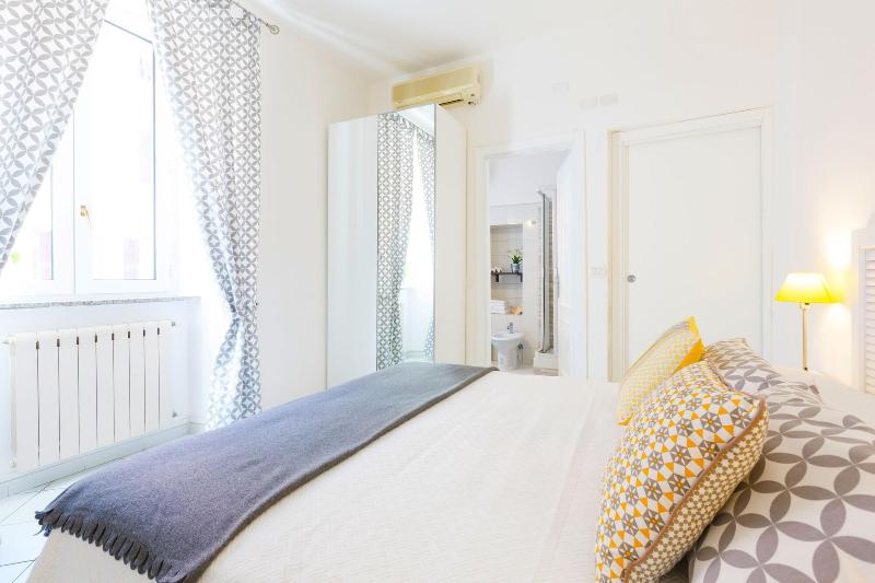 Bed And Breakfast Piazza Fratti - Oda