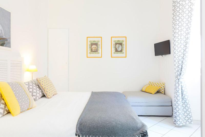 Bed And Breakfast Piazza Fratti - Oda