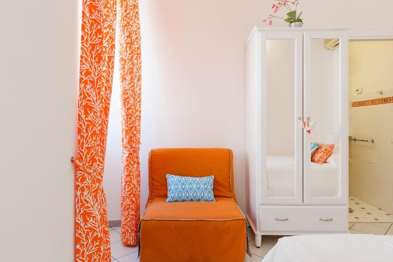 Bed And Breakfast Piazza Fratti - Oda