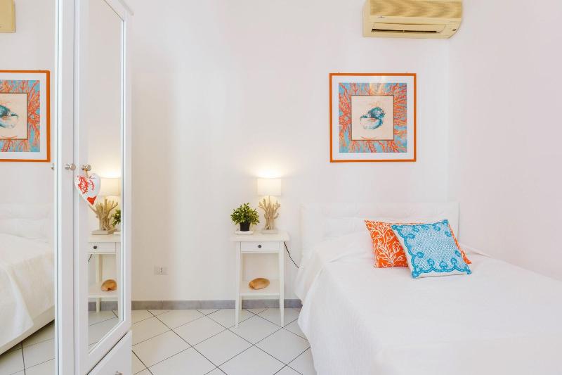 Bed And Breakfast Piazza Fratti - Oda
