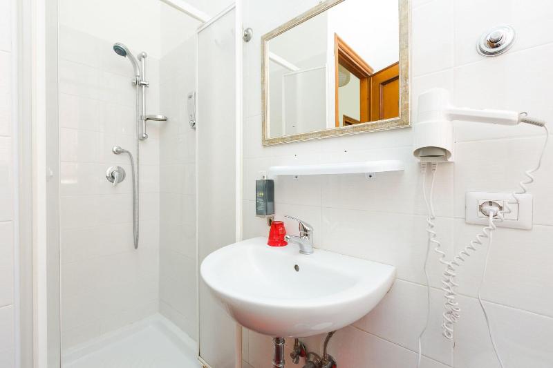Bed And Breakfast Piazza Fratti - Oda