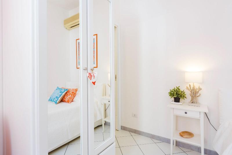 Bed And Breakfast Piazza Fratti - Oda