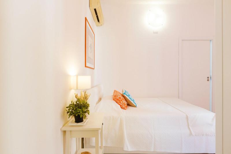 Bed And Breakfast Piazza Fratti - Oda