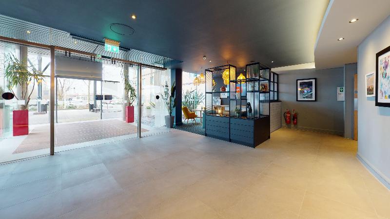 Holiday Inn Oxford - Lobi