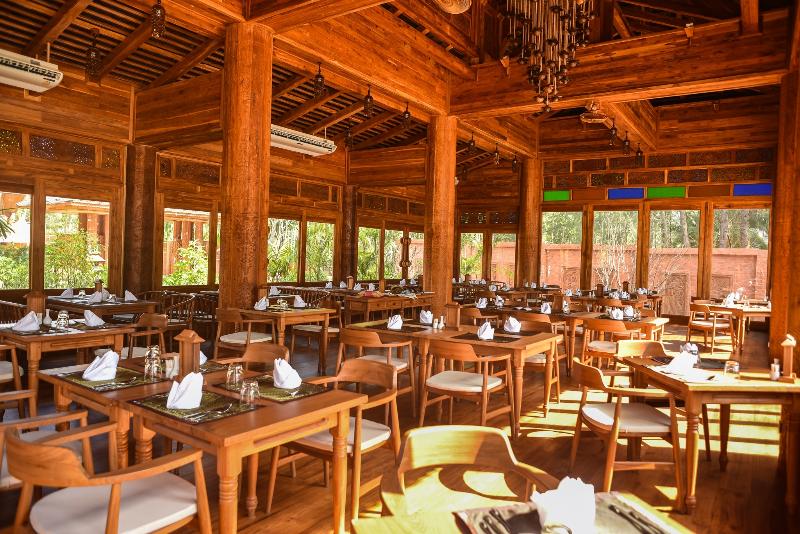 Santhiya Phuket Natai Resort and Spa - Restoran