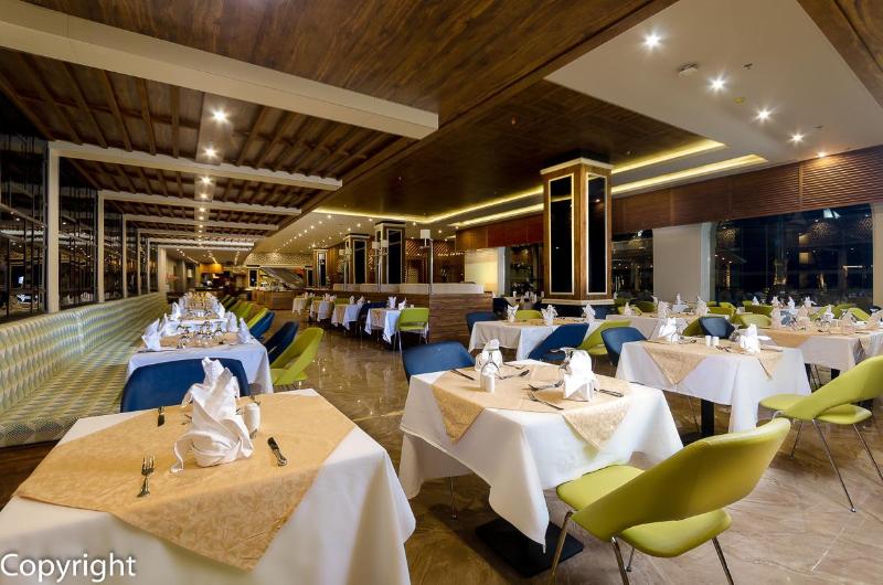 Titanic Royal - Restoran