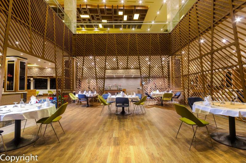 Titanic Royal - Restoran