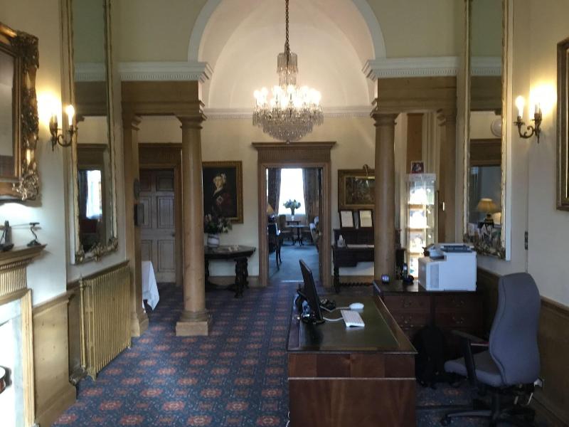 Culloden House Hotel - Lobi