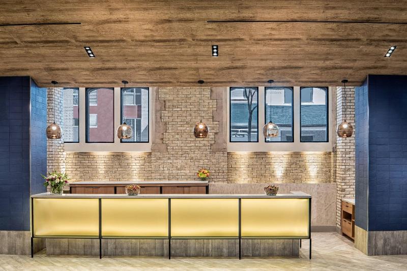 Fairfield Inn Suites New York Manhattan Times Squa - Lobi