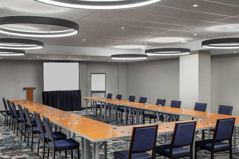 Fairfield Inn Suites New York Manhattan Times Squa - Toplantı