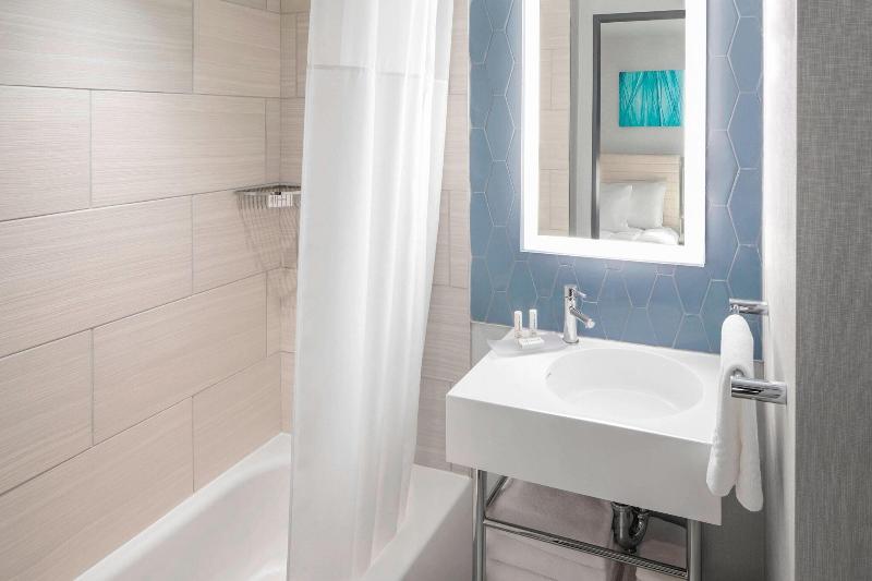 Fairfield Inn Suites New York Manhattan Times Squa - Oda